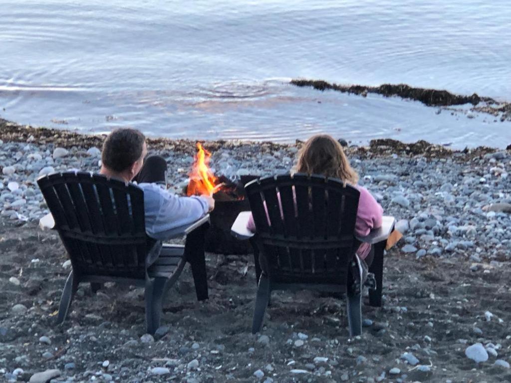 Qualicum Breeze Beach Resort Bowser エクステリア 写真