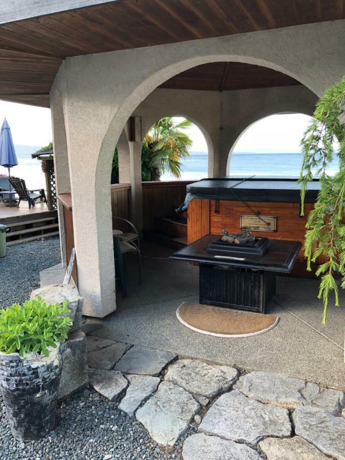Qualicum Breeze Beach Resort Bowser エクステリア 写真